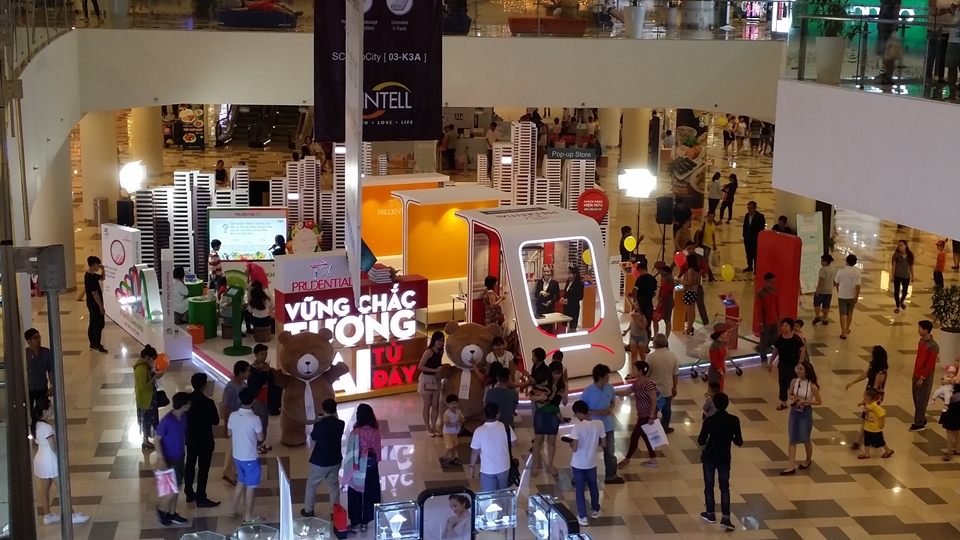 10. Prudential Booth Pop-up Store Pro Ads - new